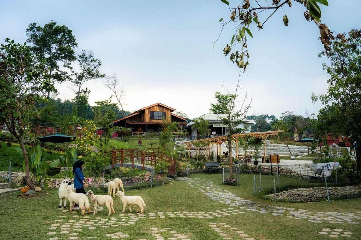Ini destinasi wisata, belanja hingga kuliner yang wajib dikunjungi saat momen liburan panjang anak sekolah.