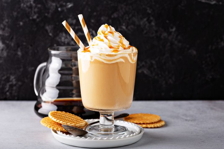 Cocok jadi teman saat me time di pagi maupun sore hari, ini resep dan cara membuat kopi butterscotch.