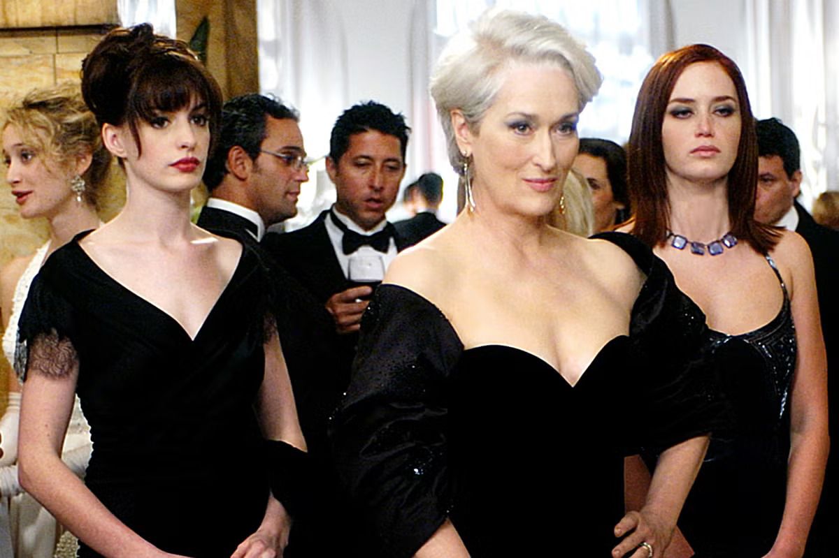 Hal-hal yang perlu Kawan Puan tahu tentang sekuel The Devil Wears Prada. Jadwal rilis sudah ditentukan pada 2026 mendatang!