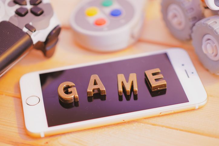 Usai viral platform-nya berisi konten dewasa, game ramah anak Roblox menambahkan fitur keamanan baru untuk remaja.