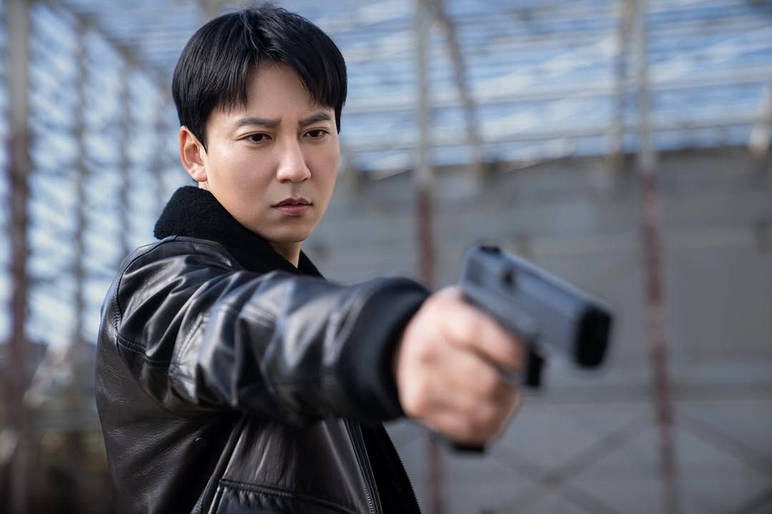 Dibintangi Kim Nam Gil dan Kim Young Kwang, ini sinopsis drakor Trigger yang bergenre thriller dan kenapa kamu harus menontonnya.