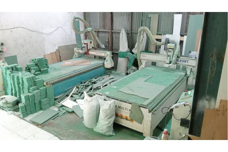 Pioner Laser hadir sebagai penyedia jasa laser cutting yang menawarkan layanan pemesanan dan pengerjaan cepat.