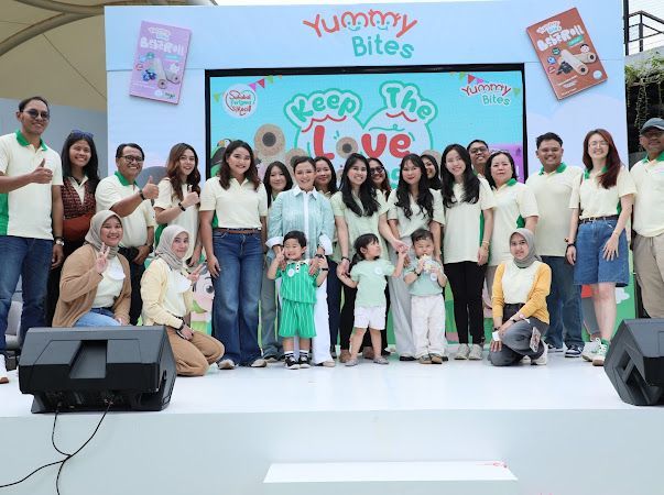 Acara Yummy Bites yang mendukung stimulasi oromotor anak.