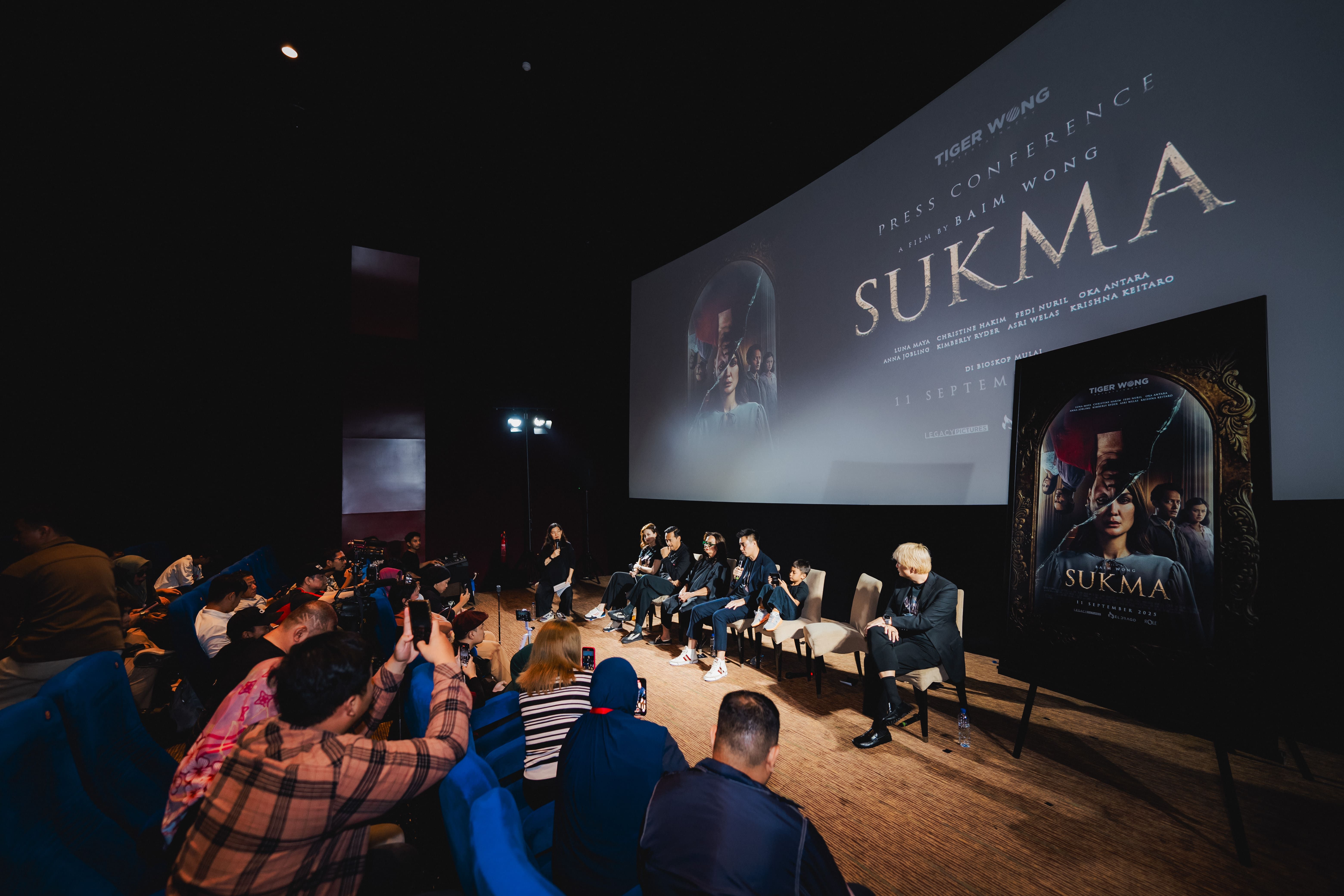 Mengambil objek cermin, film Sukma akan menghadirkan teror yang berbeda dari film horor lainnya. 