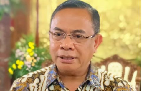 Demo Pati 13 Agustus yang menuntut lengsernya Bupati Sudewo menjadi rambu kuning para pejabat negara.