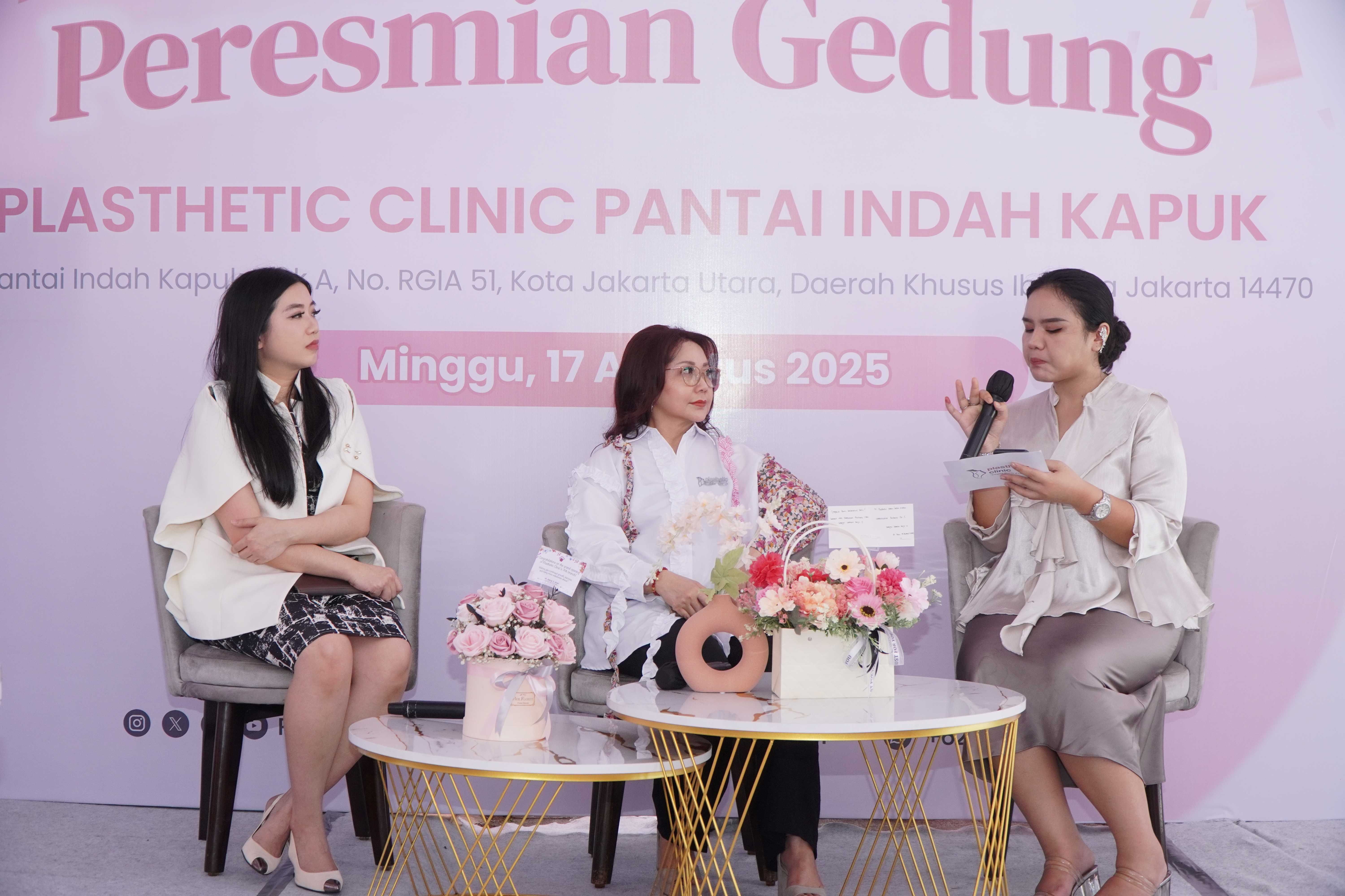 Plasthetic Clinic resmi membuka cabang terbarunya pada Minggu (17/8) di kawasan Pantai Indah Kapuk (PIK), Jakarta. 