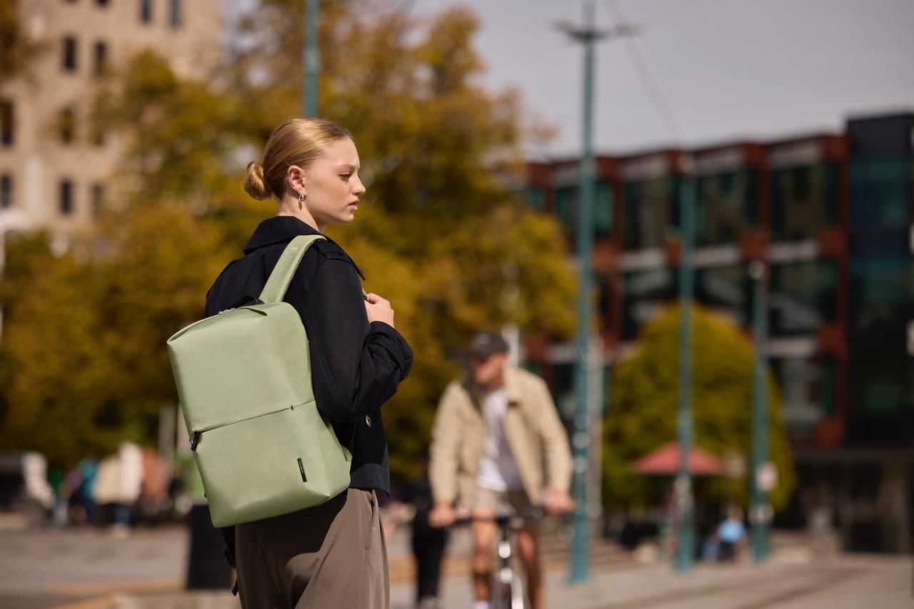 Rekomendasi ransel ringan, fungsional dan stylish untuk business trip dari Samsonite Lite-Geo™.