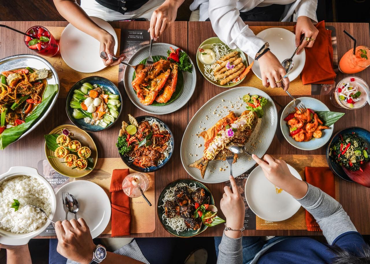 Berikut rekomendasi resto masakan Indonesia di Jakarta Utara yang ramah anak dan keluarga, simak penjelasannya!