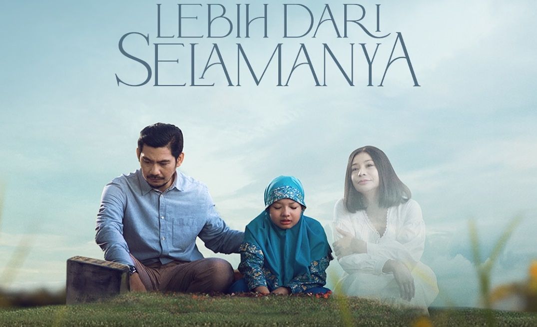 Menampilkan karakter perempuan Shareefa Daanish, begini sinopsis film Lebih dari Selamanya lengkap dengan daftar pemain.