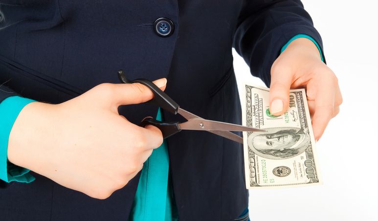 Ingin kekayaan bertambah? Pengeluaran-pengeluaran tidak esensial ini harus dihentikan karena merugikan secara finansial.