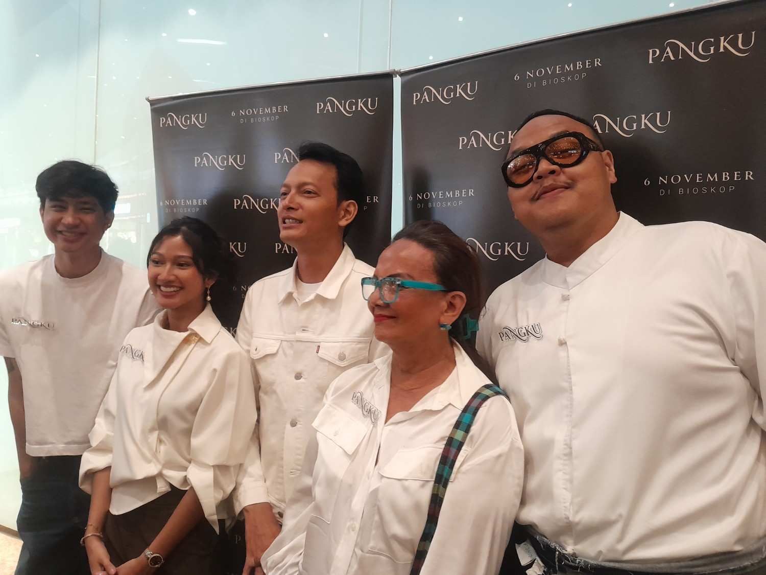 Film Pangku menghadirkan kisah penuh dinamika, termasuk tantangan Fedi Nuril hingga Claresta Taufan mendalami peran!