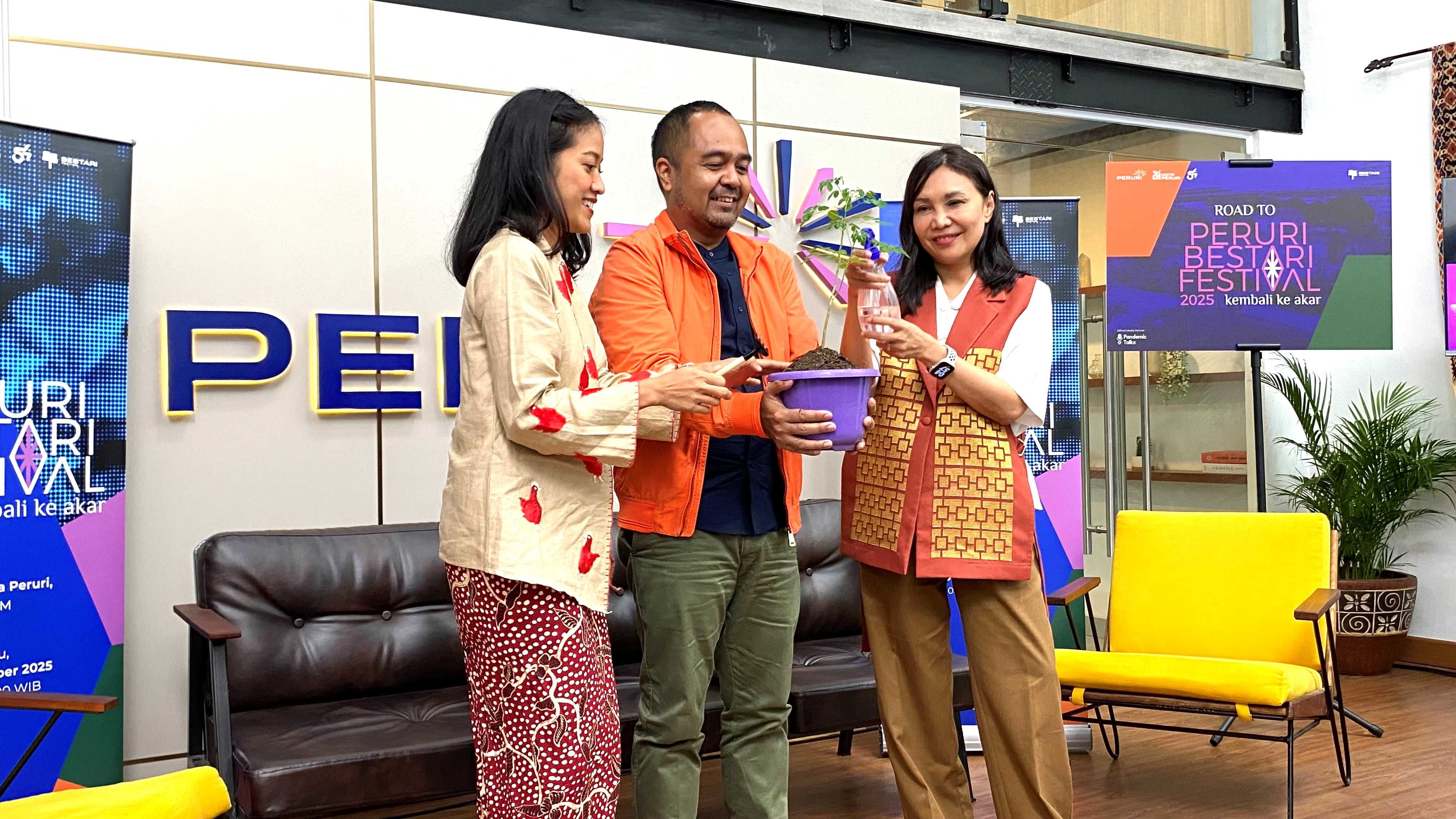 Road to PERURI Bestari Festival 2025: Kembali ke Akar, menuju festival utama 20 September di Taman Kota PERURI, Blok M, Jakarta.