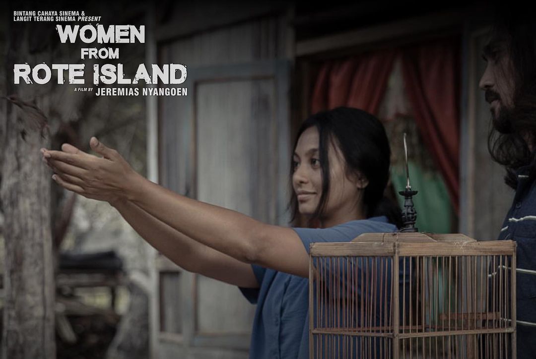 Deretan berita terpopuler di kanal Trending Topic. Mulai dari fakta menarik film hingga sinopsis Women From Rote Island