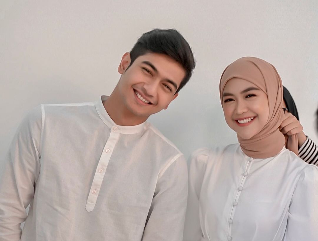 Ria Ricis saat ini tengah bersiap untuk acara lamarannya dengan Teuku Ryan. Meski akan segera menikah, Ria Ricis dulu sempat menolak Ryan, lho!
