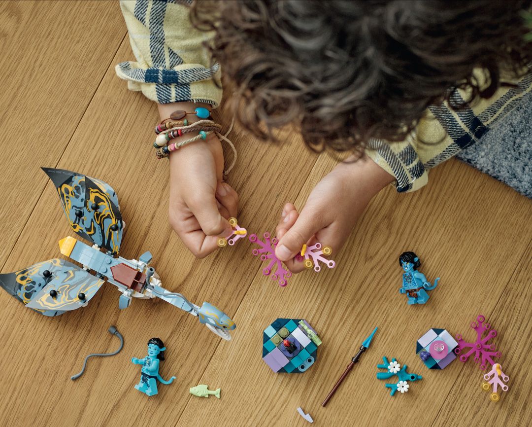 Rekomendasi aktivitas bareng keluarga di akhir tahun yang bisa asah kreativitas anak, main ke LEGO Playhouse di Jakarta dan Surabaya.