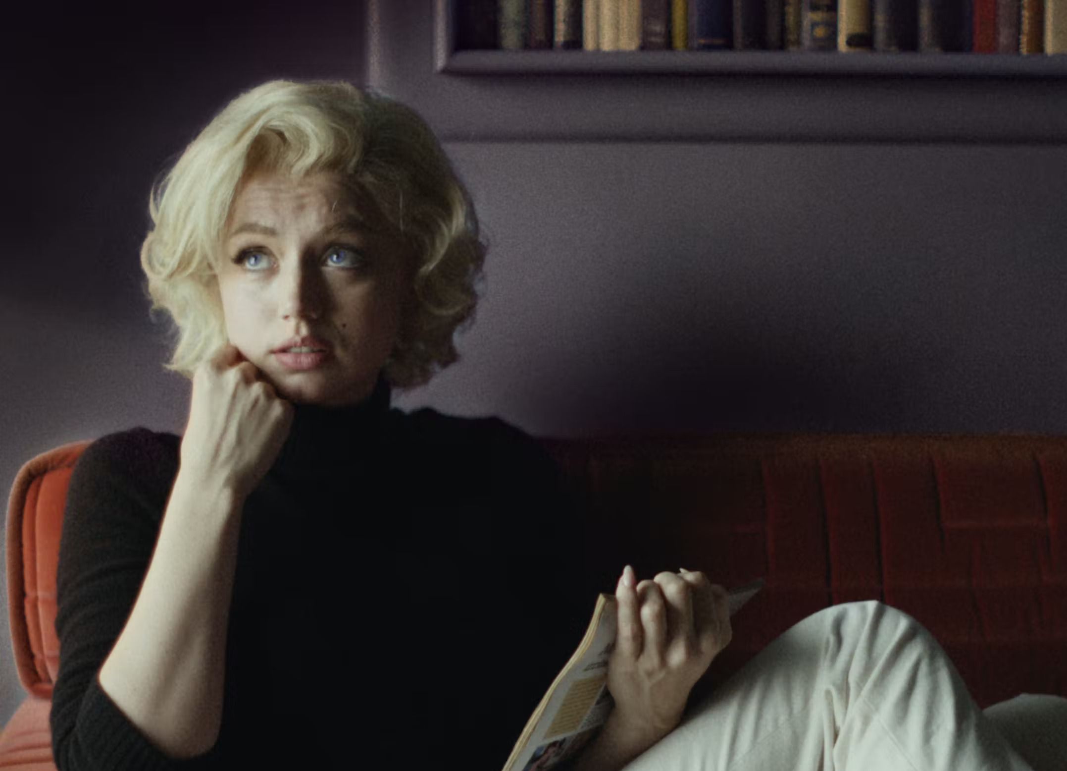 Fashion designer dari film Blonde ungkap prosesnya merancang busana untuk karakter Marilyn Monroe yang diperankan Ana de Armas.