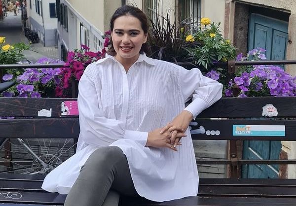 Artis Cathrine Wilson akan segera menikah dengan Idham Masse. Berikut sederet fakta pernikahannya.
Yuk simak!