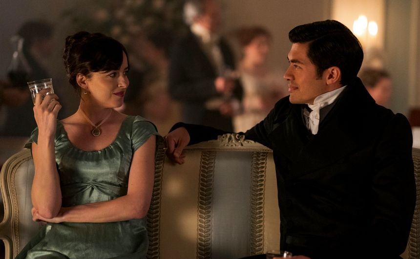 Rekomendasi film dan serial drama romantis terbaru di Netflix yang tayang Juli 2022. Salah satunya film Persuasion!