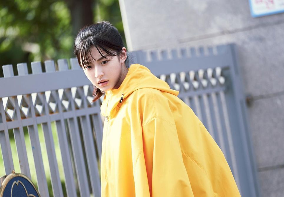Berikut ini deretan sinopsis series yang diperankan Go Yoon Jung. Rookie yang baru saja memenangkan Asia Contents Awards.