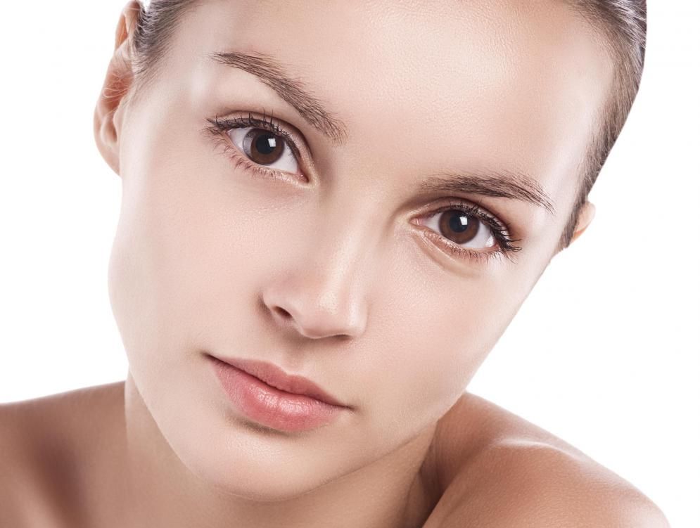 Kawan Puan, pernah enggak sih kamu udah tampil semaksimal mungkin tapi tetap aja kelihatan kusam? Nah mungkin ini karena undertone skin kamu lho.