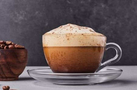 Berita terpopuler Wellness (23/7/2022): Cara membuat cappucino sendiri di rumah tanpa mesin. Hingga dampak buruk menonton televisi terlalu lama.