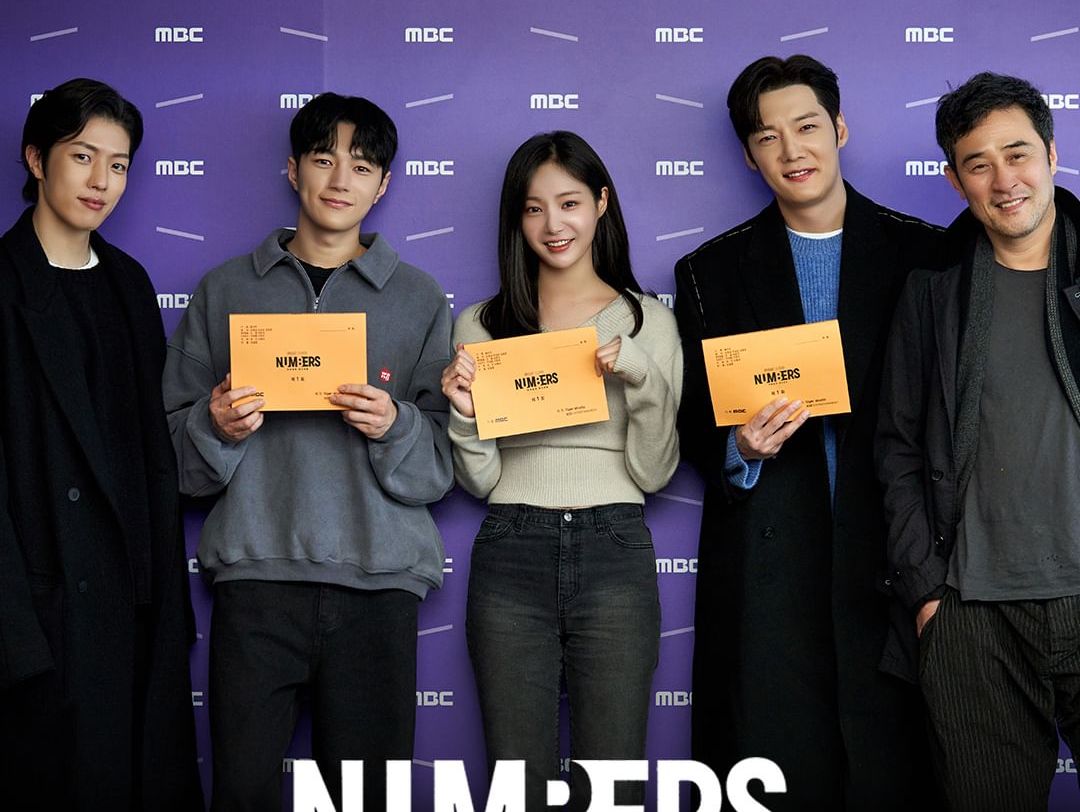 6 film dan drakor yang tayang di Viu bulan Juni 2023, ada Numbers, Marriage Blue, Durian's Affair, Oh! My Ghost, Decibel, dan Search Out.