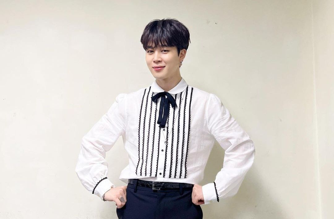  Jimin BTS membocorkan track list menjelang perilisian album solo perdananya yang bertajuk FACE. Berikut lengkapnya.