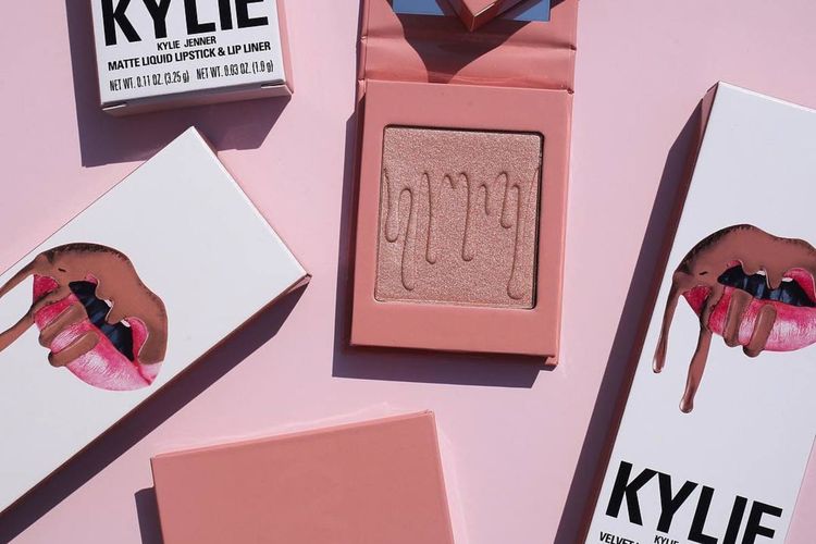 Serba Emas, Ini Koleksi Terbaru Kylie Cosmetics Yang Menandakan Ulang ...