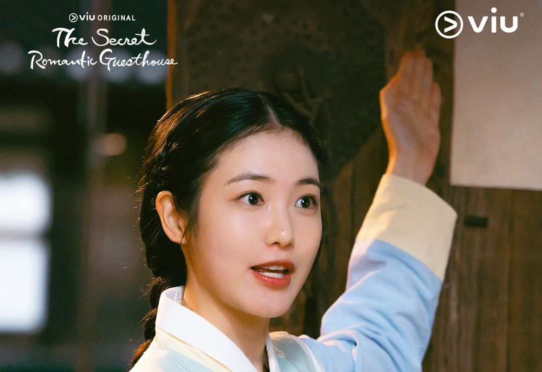 Kawan Puan, yuk simak bagaimana karakter pemeran utama di sinopsis series The Secret Romantic Guesthouse.
