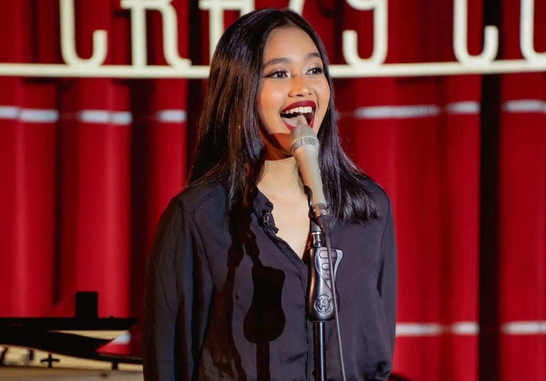 Ternyata ini pekerjaan yang akan kamu jalani jika menjadi seorang musical theater singer/performer seperti Desmonda Cathabel!