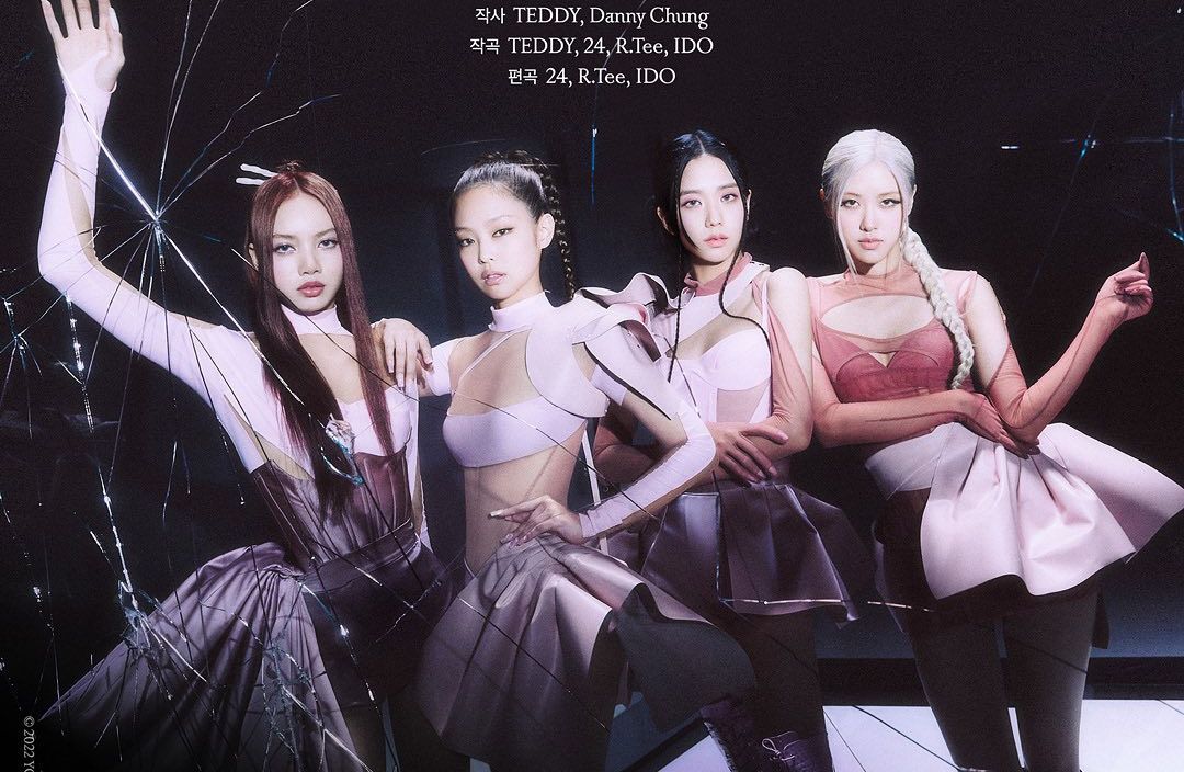 Raih prestasi baru, lagu Pink Venom milik BLACKPINK berhasil puncaki iTunes di 69 negara dan tangga lagu musik Korea.