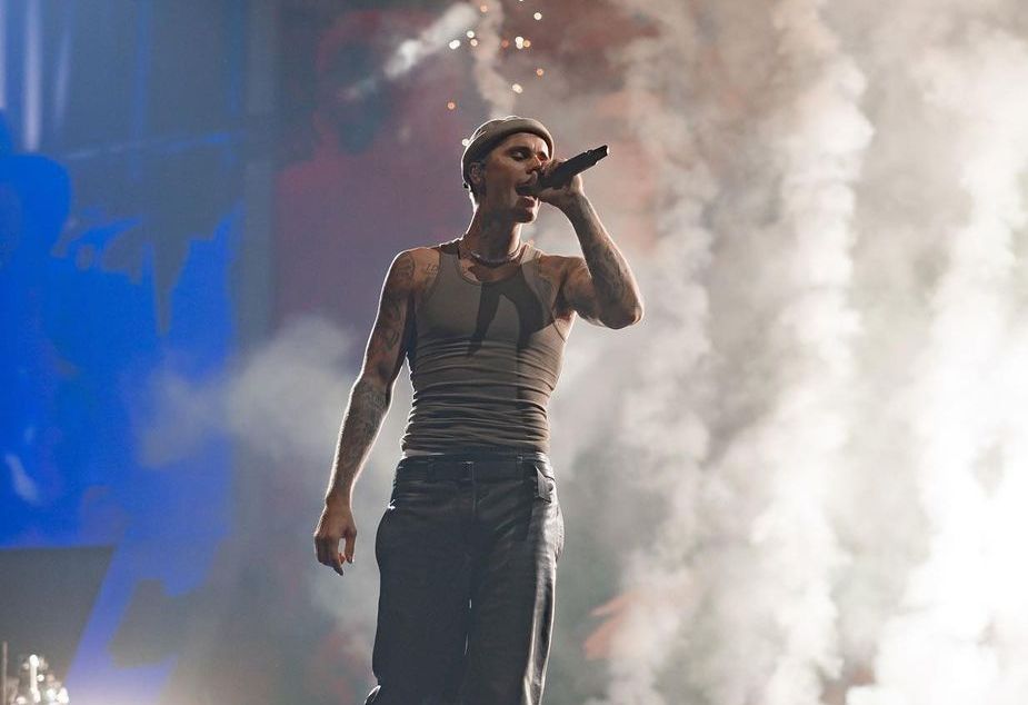 Justin Bieber akan menggelar tur dunia pada 2022 ini, Indonesia jadi salah satu negara yang disinggahinya. Ini harga dan cara beli tiketnya.