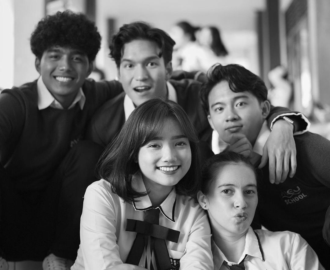 Profil dan daftar pemeran film Bukan Cinderella yang sedang tayang di seluruh bioskop Indonesia, ada Fuji.