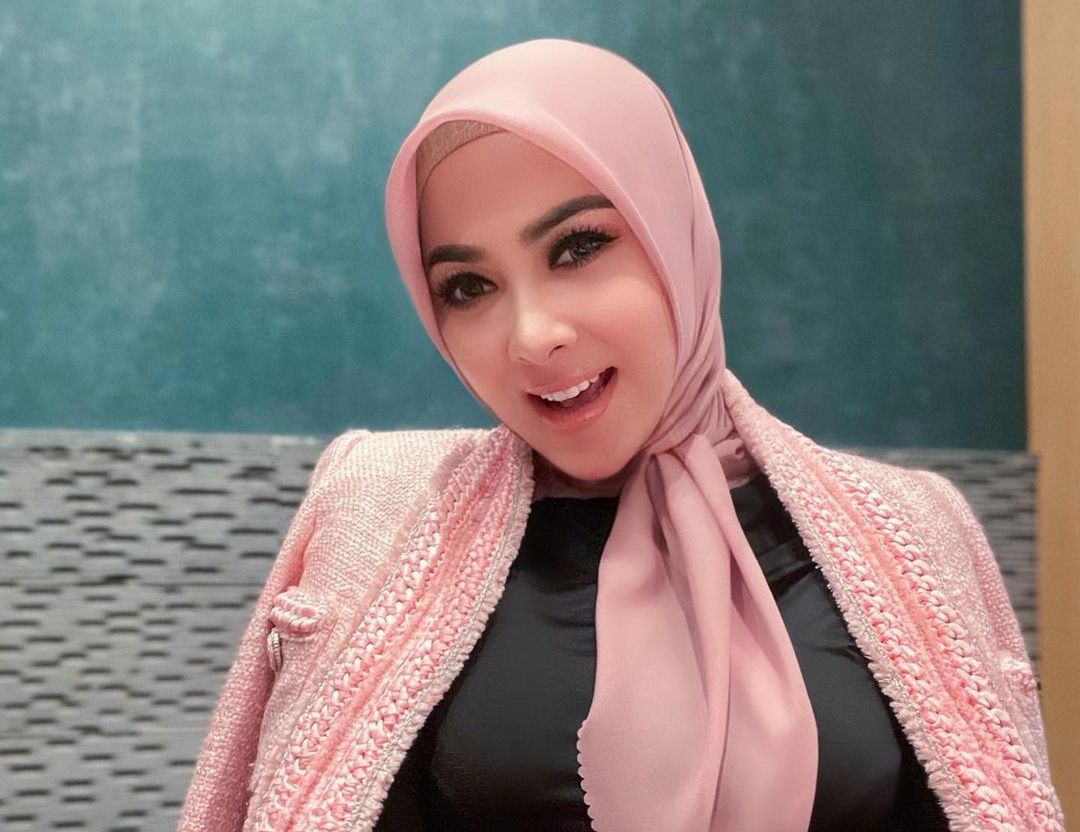 Berikut ini 5 rekomendasi bulu mata palsu untuk makeup ala Syahrini yang viral di TikTok, simak selengkapnya.