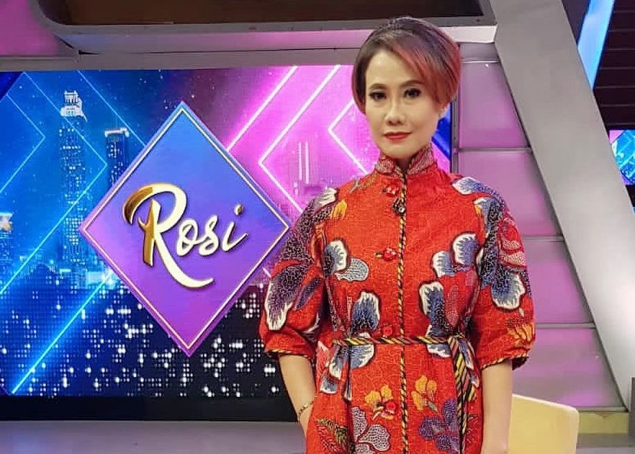 Dalam rangka Hari Pers Nasional 2022 ini, simak pengalaman emosional Rosianna Silalahi sebagai wartawan.