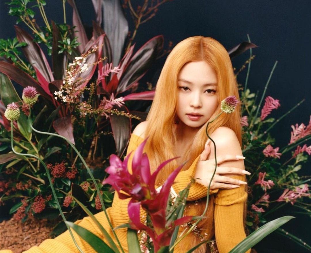 Untuk tampil bugar dan menawan, simak perawatan diri yang dilakukan oleh Jennie BLACKPINK sehari-hari.