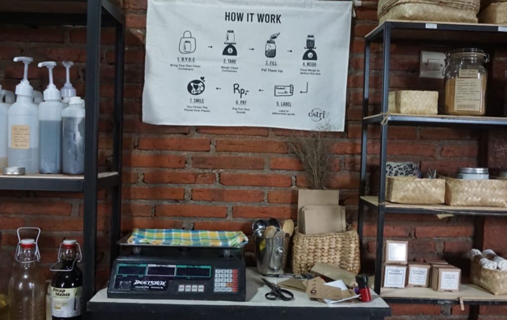 Ingin memulai bisnis bulk store atau toko kelontong yang ramah lingkungan? Berikut tiga tips menurut ahlinya!