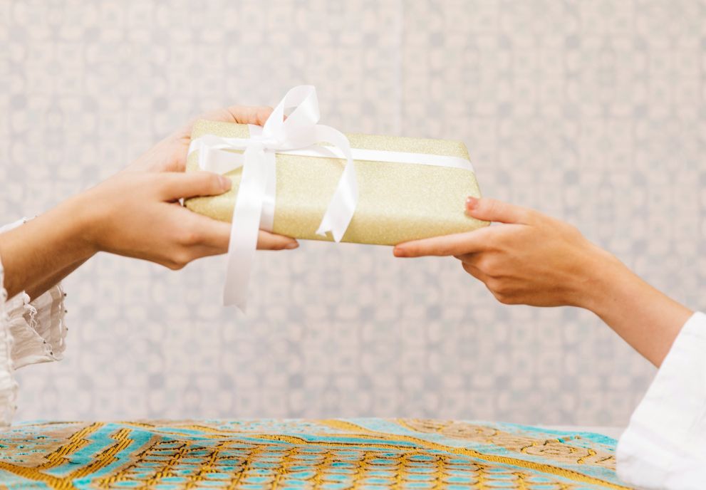 Bingung mau memberi hadiah ulang tahun bermakna untuk bestie? Berikut beberapa rekomendasi kado ulang tahun di Blibli!