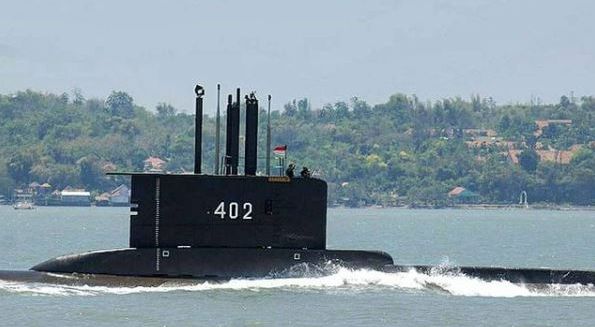 TNI dan sejumlah negara lain yang ikut dalam proses pencarian KRI Nanggala-402 memfokuskan pencarian pada sembilan titik yang tersebar di laut Bali