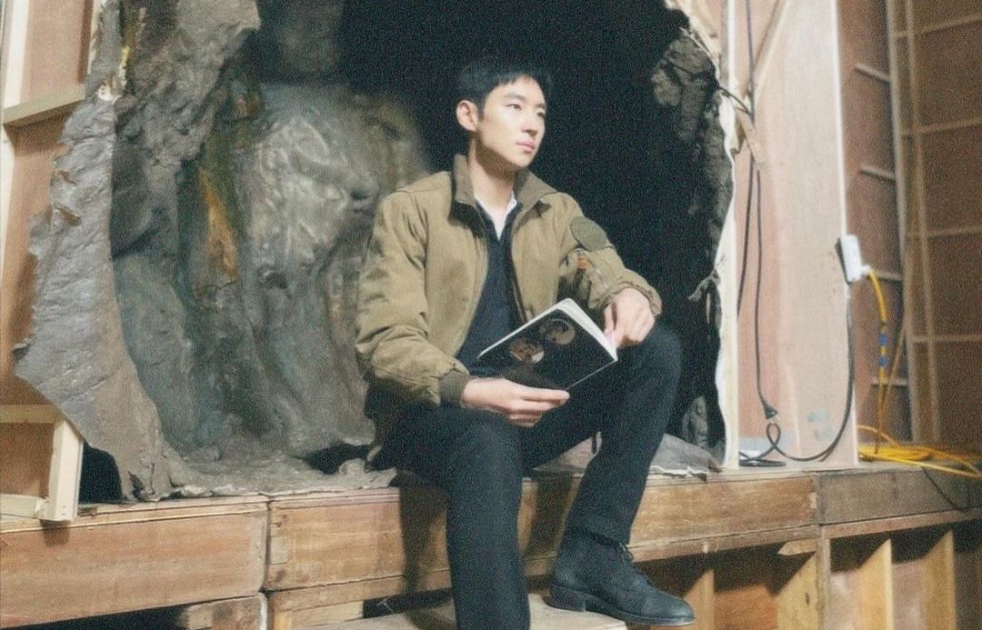 Aktor drama Korea Taxi Driver 2 yang tayang di Viu, Lee Je Hoon, menggelar fan meet di Jakarta pada tanggal 19 Maret 2023, simak harga tiketnya.