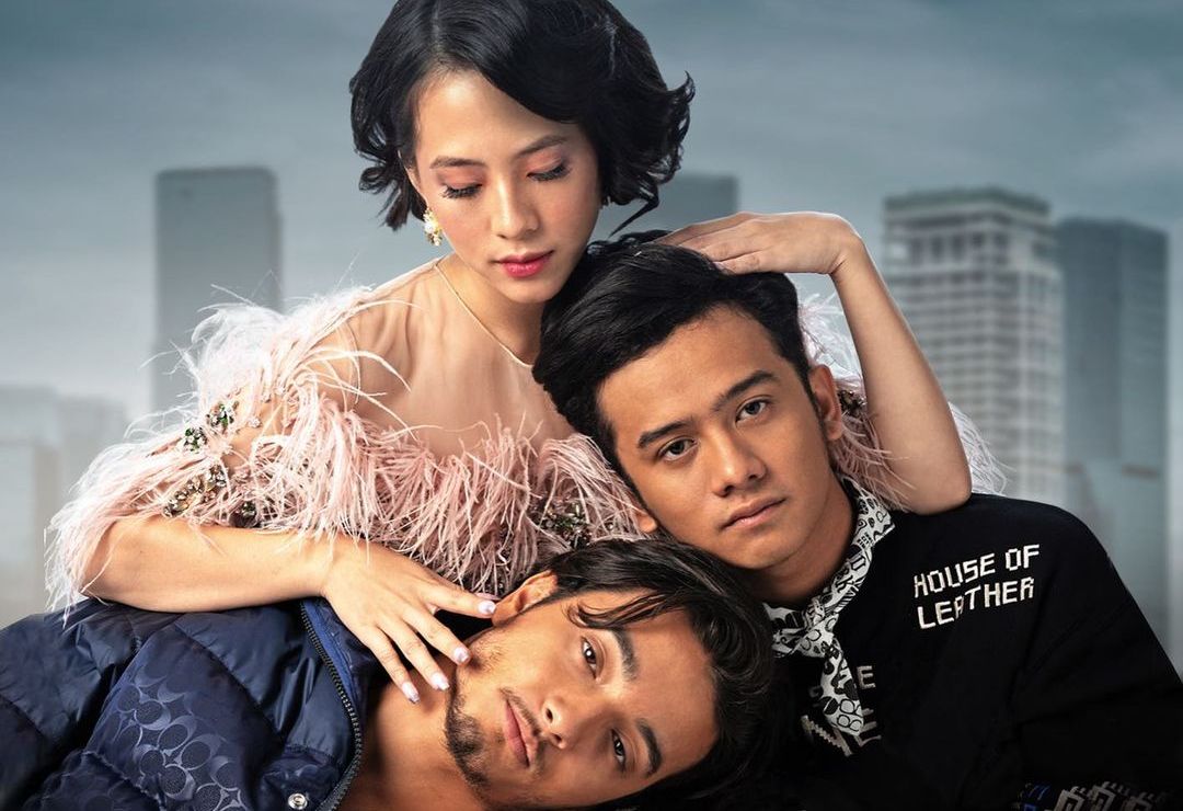 7 Film Indonesia Tayang di Bioskop Maret 2022, Ada Drama Romantis Adhisty  Zara - Parapuan