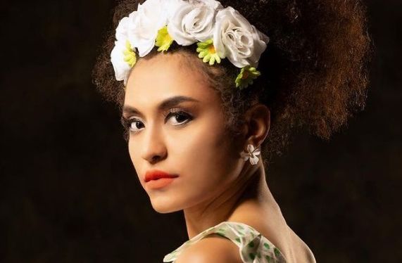 Berdialog dengan Rosianna Silalahi, Olvah Alhamid ceritakan perjuangan melawan rasisme dan stigma pada negatif perempuan Papua.
