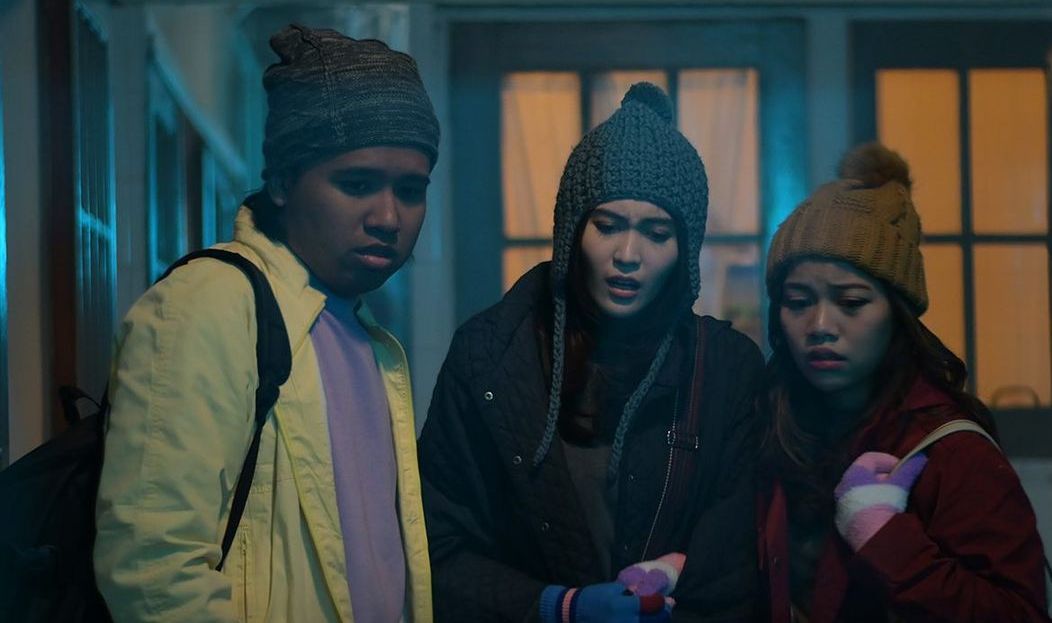 Segera tayang di bioskop pada 8 Juni 2023, berikut ini sederet daftar pemain film Kutukan Sembilan Setan.