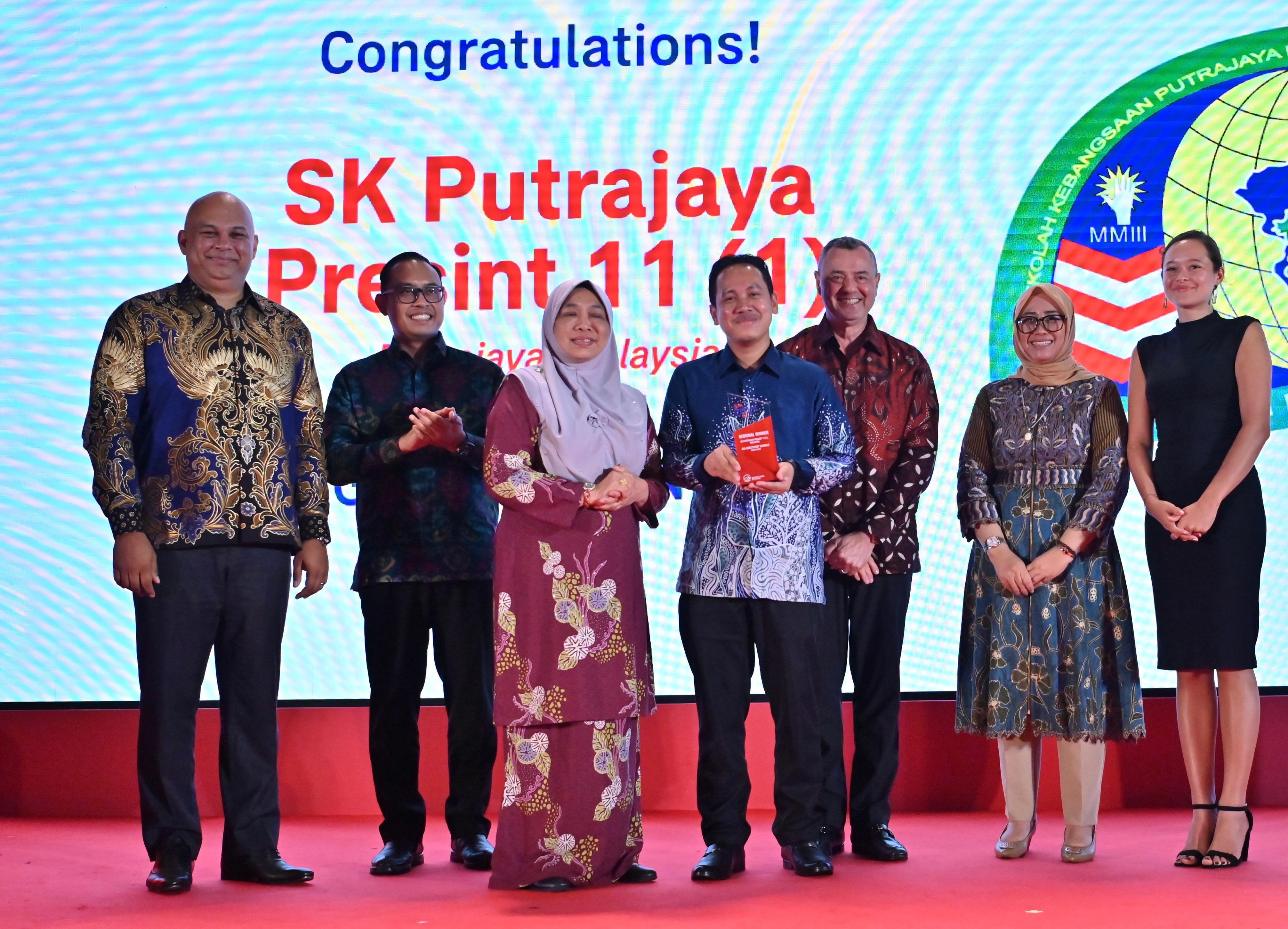 Didukung Bobo dan Kemendikbudristek, AIA Healthiest Schools Competition mengumumkan pemenang di tingkat regional. Siapa juaranya?