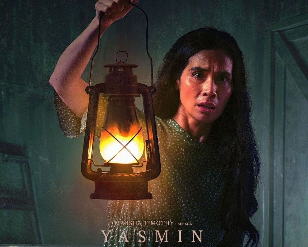 Mengenal karakter perempuan Marsha Timothy di film Qodrat yang kini sedang tayang di bioskop Indonesia.