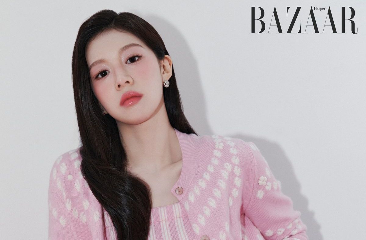 Aktris Go Youn Jung bicara soal popularitasnya yang semakin naik usai membintangi drama Korea Resident Playbook.
