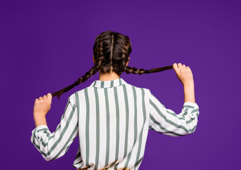 Berikut ini empat rekomendasi aksesori untuk rambut kepang yang cocok digunakan oleh anak hingga dewasa, simak selengkapnya