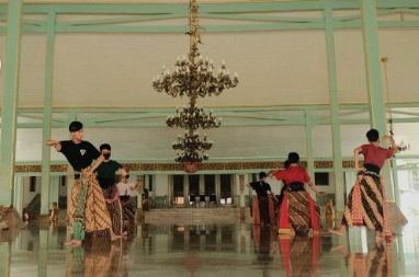 Berikut ini tiga kegiatan yang bisa dilakukan saat libur lebaran di Keraton Mangkunegaran, Solo, simak selengkapnya.
