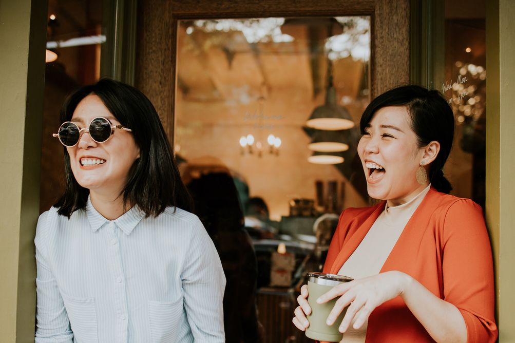 Kawan Puan, lingkar pertemanan semakin kecil mulai usia 25. Berikut penjelasan mengapa fenomena ini bisa terjadi!