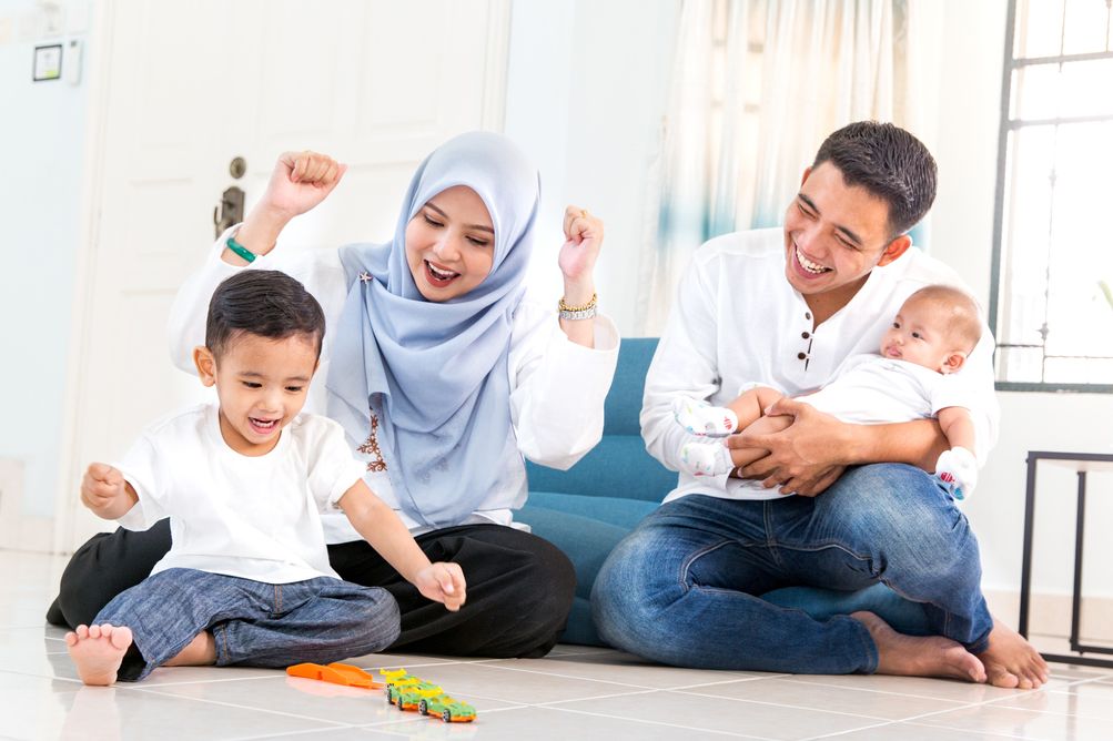 Anak sering bertanya mengapa? Tak perlu cepat emosi, berikut cara seru dan tepat menghadapi anak yang sering bertanya!